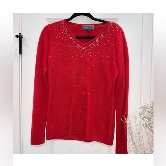 KAREN SCOTT red 🍒V-Neck sweater with Rhinestones size small - Picture 9 of 9